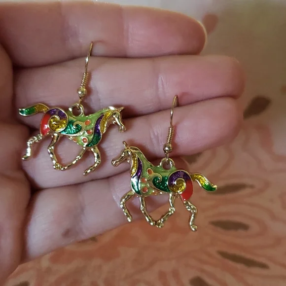 Trotting Horse Set. Horse Earrings Horse Necklace Cowgirl Colorful Rodeo Pony - Picture 4 of 13